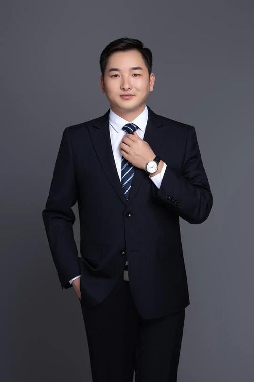 十年深耕擔(dān)保一線，甘文媛以專業(yè)與堅(jiān)守服務(wù)超300家次企業(yè)